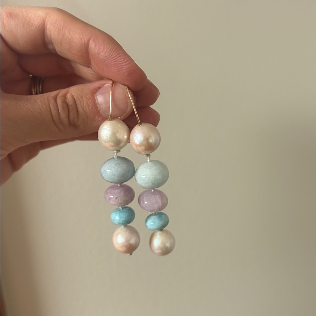 Lizzie Fortunato Heron Elegant Multicolor Beaded Earrings